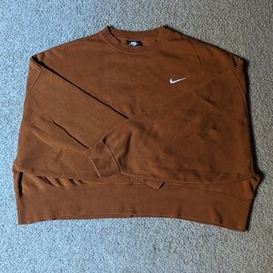 Xl Cropped Nike Crew